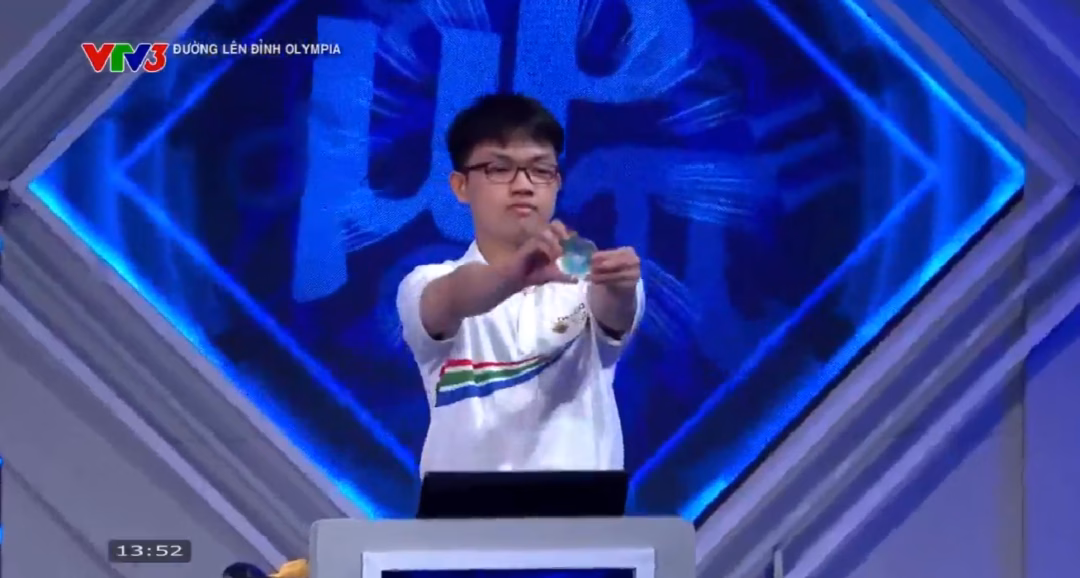 L&yacute; Th&aacute;i Dương gi&agrave;nh quyền trả lời trong lượt thi của Minh Kh&ocirc;i