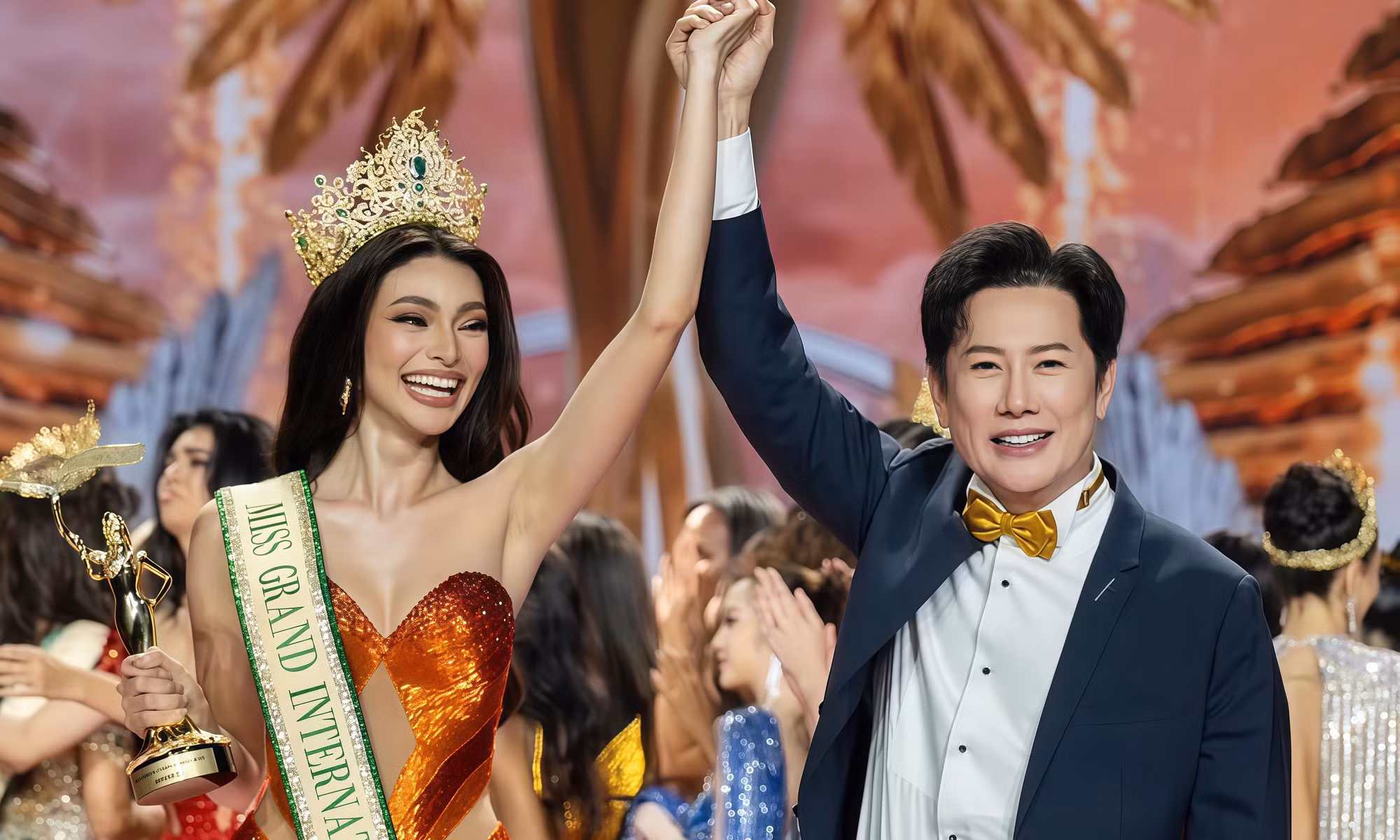 &Ocirc;ng Nawat v&agrave; đương kim Hoa hậu H&ograve;a b&igrave;nh Quốc tế Emma Tiglao tại sự kiện MGI