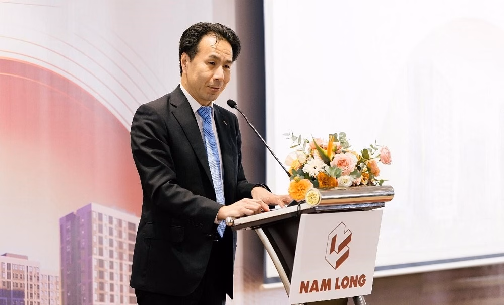 &Ocirc;ng Taro Koyama - CEO Nishi-Nippon Railroad (NNR) b&agrave;n về ti&ecirc;u chuẩn x&acirc;y dựng Nhật Bản