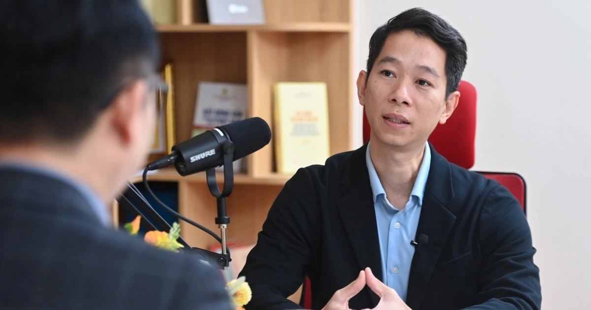 Chiến lược ứng dụng AI: Đừng thay thế con người, hãy nâng tầm năng lực