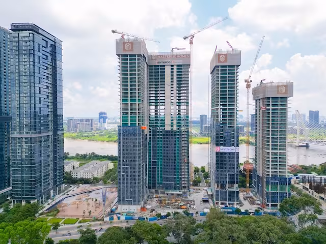 Tam Tài Lộc huy động 5,7 ngàn tỷ: Canh bạc BĐS hạng sang và rủi ro