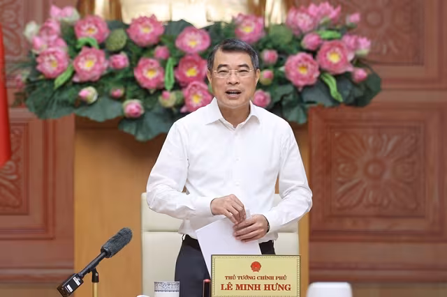 Thủ tướng chỉ đạo: Đưa thị trường chứng khoán thành kênh huy động vốn chủ lực