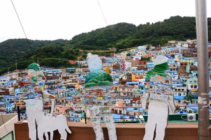 Chi tiết trang tr&iacute; tại c&aacute;c con hẻm