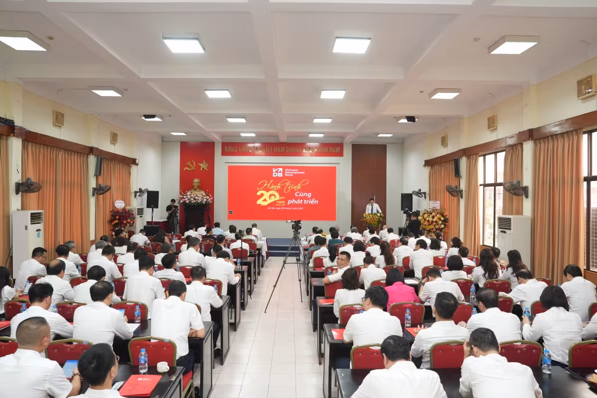 Tái định vị VDB: Giải pháp hoàn thiện thể chế cho định chế tài chính Nhà nước