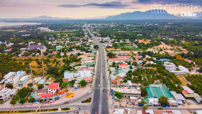 Hạ tầng giao th&ocirc;ng tại x&atilde; Cam L&acirc;m