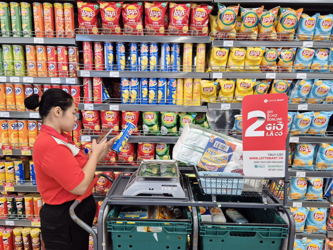 Dịch vụ giao h&agrave;ng nhanh gi&uacute;p tiết kiệm tối đa thời gian mua sắm