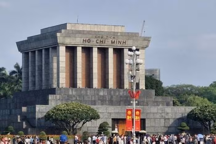 Du lịch Hà Nội dịp lễ 30/4 – 1/5: Khi Thủ đô trở thành tâm điểm thu hút