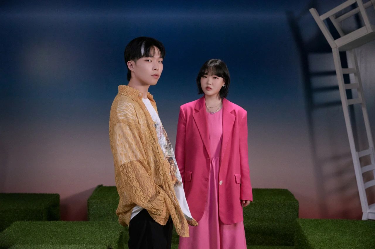 Bộ đ&ocirc;i AKMU - Những qu&aacute;i vật nhạc số tại H&agrave;n Quốc