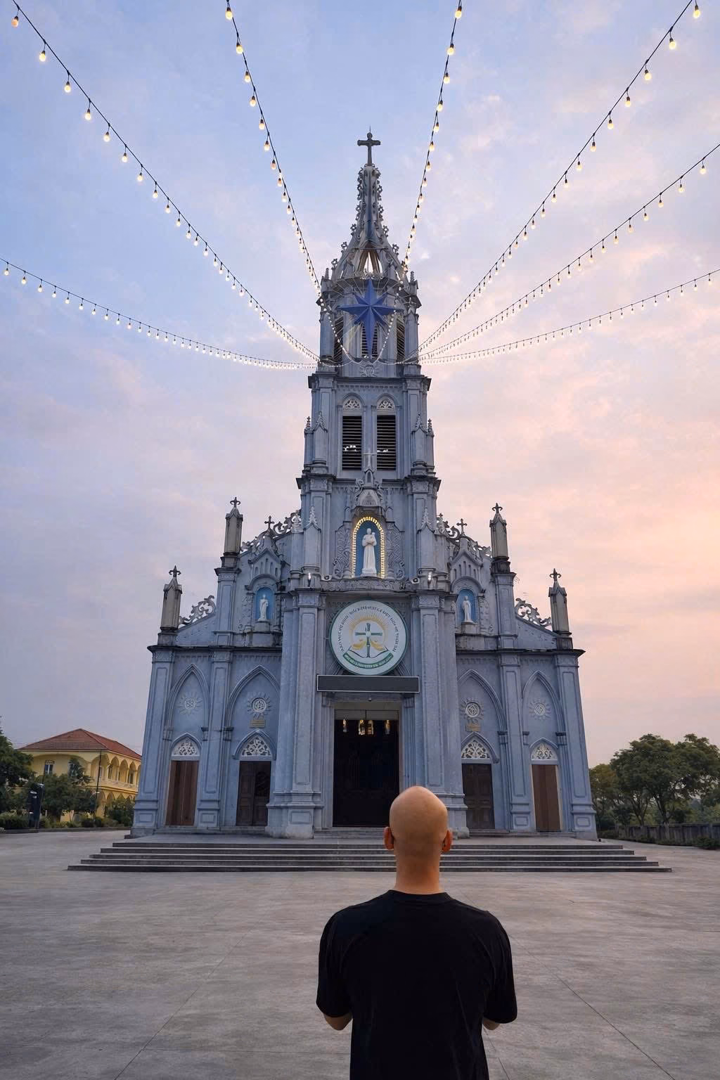 Phan Đinh T&ugrave;ng cam kết d&agrave;nh ng&agrave;y Chủ nhật cho đức tin v&agrave; gia đ&igrave;nh từ năm 2026