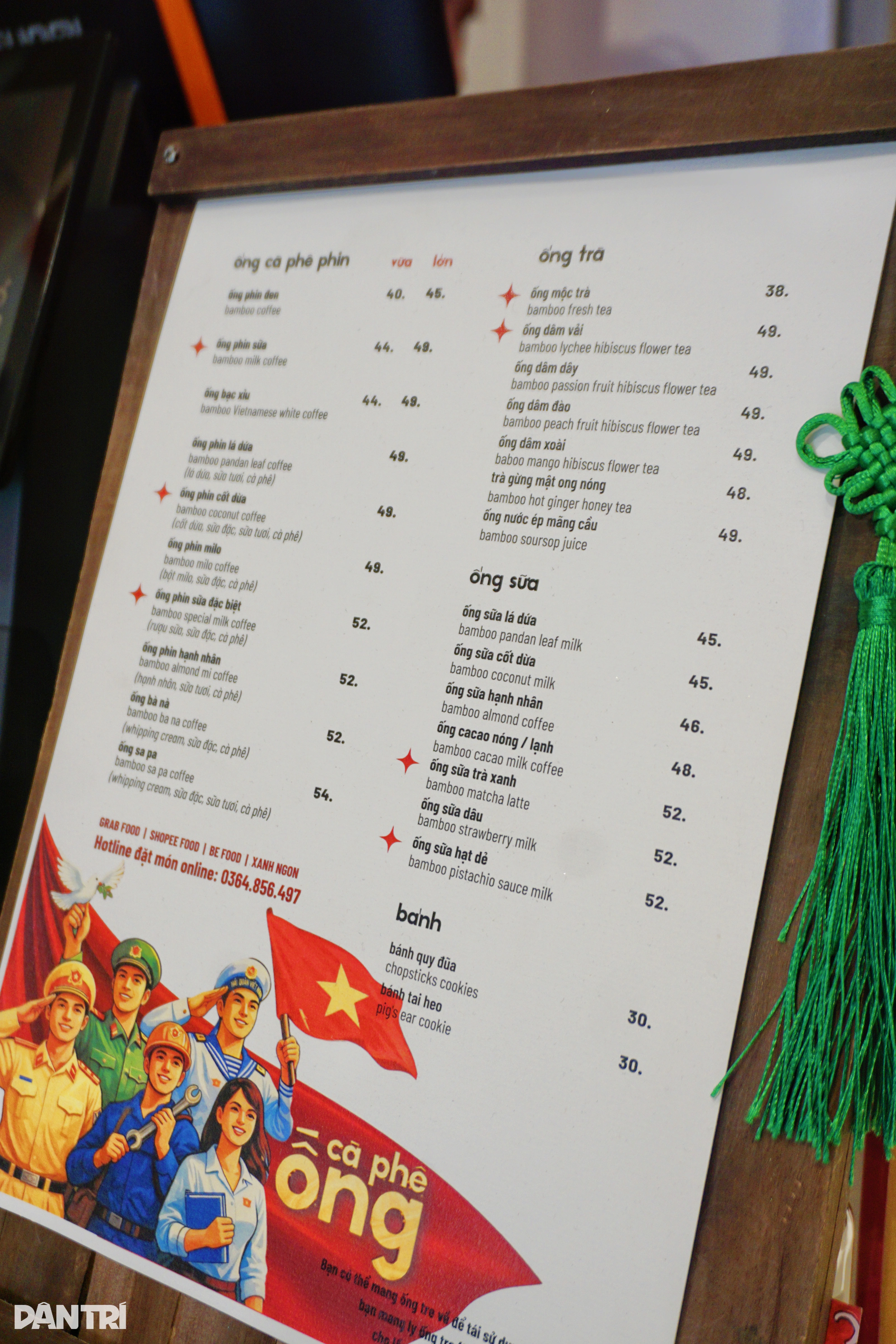 Workshop vẽ n&oacute;n l&aacute; tại C&agrave; ph&ecirc; Ống trong dịp lễ