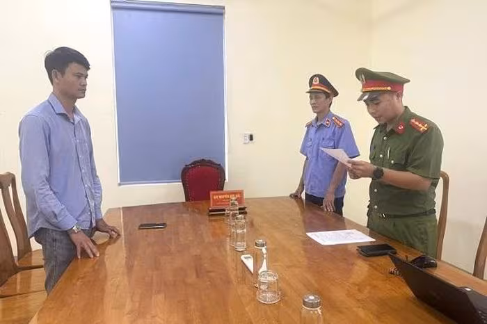 Khởi tố Giám đốc QUABICO vì sản xuất nước tăng lực giả nhắm vào học sinh