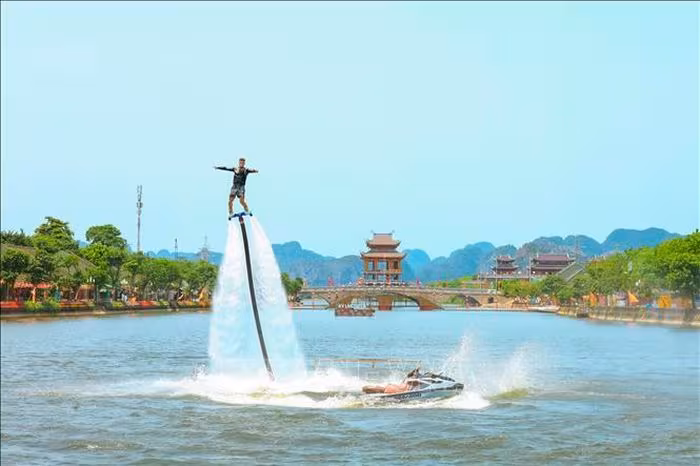 “Tự hào Hoa Lư”: Khi di sản ngàn năm hòa nhịp cùng nghệ thuật hiện đại