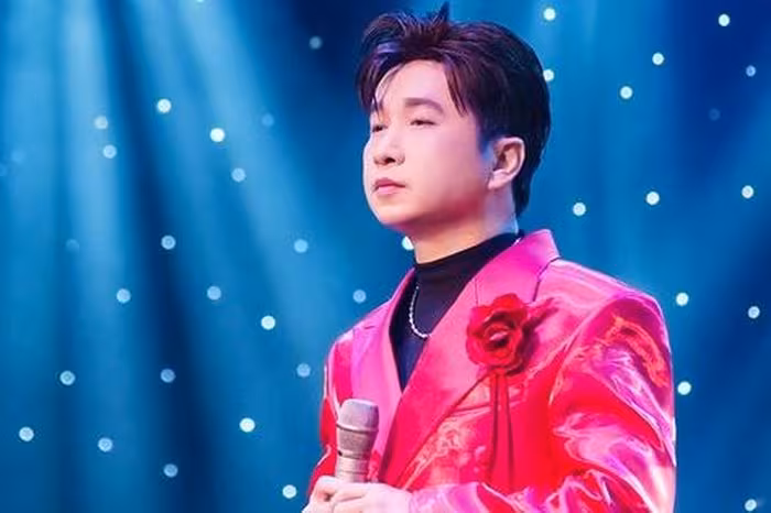 Bằng Cường: 25 Năm Ca Hát Và Bản Lĩnh Tìm Lại Bình Yên Bên Vợ Trẻ