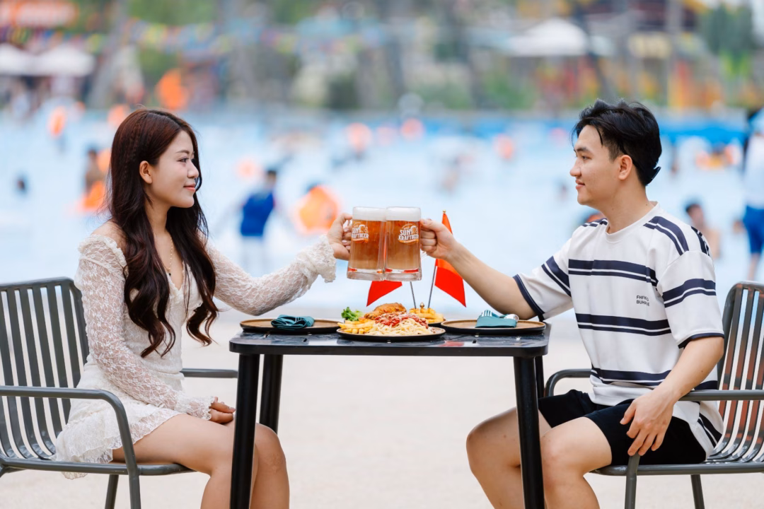 Kiến tr&uacute;c m&aacute;i đ&igrave;nh Bắc Bộ tinh tế tại c&ocirc;ng vi&ecirc;n