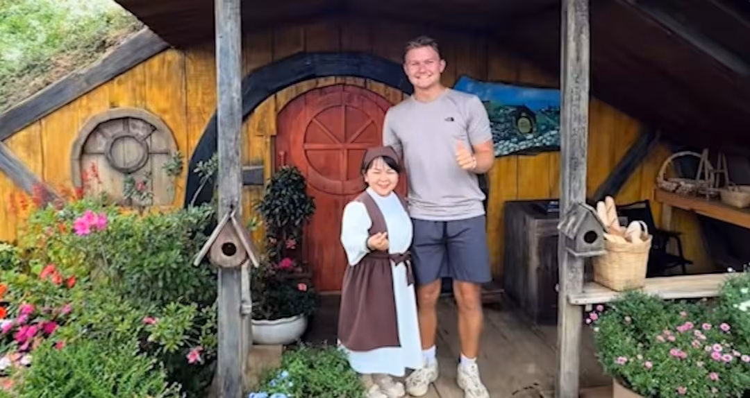 Lạc bước vào “ngôi làng cổ tích” tại Lâm Đồng: Hành trình chạm đến cảm xúc của du khách Anh