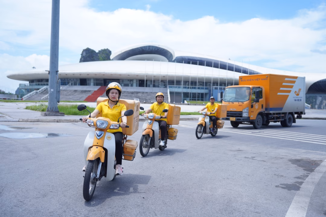 Bưu điện Việt Nam ra mắt mô hình bưu điện xã tự chủ ở nông thôn Tăng tốc chuyển đổi số, mở rộng hệ sinh thái dịch vụ tại cơ sở