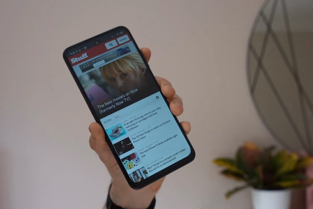 Mua điện thoại nên chọn hãng nào? Hãng điện thoại Samsung