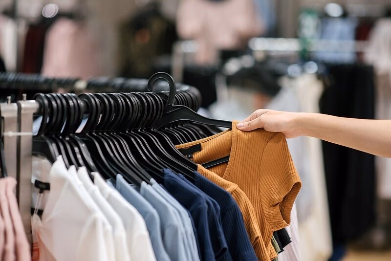 Thương hiệu thời trang nhanh ra mắt bộ sưu tập bền vững: Có thực sự thân thiện với môi trường? Thời trang "siêu nhanh" có thể "bền vững" không? - Ảnh 3