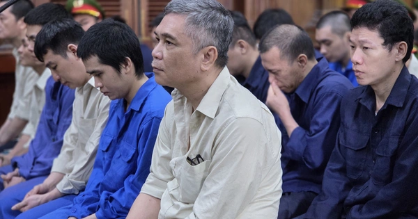 Cựu giám đốc Trung tâm đăng kiểm 50-04V bị xét xử: Hé lộ cơ chế thu hối lộ tinh vi