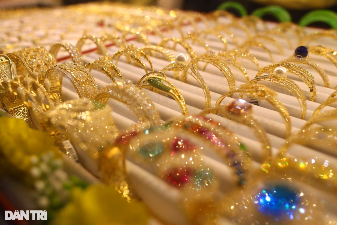 Dự báo giá vàng tuần tới: Cơ hội tăng trong bối cảnh địa chính trị căng thẳng