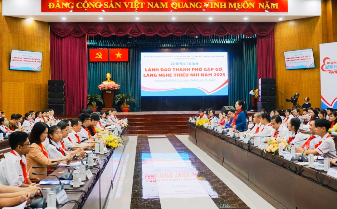 Quang cảnh chương trình Quang cảnh chương trình