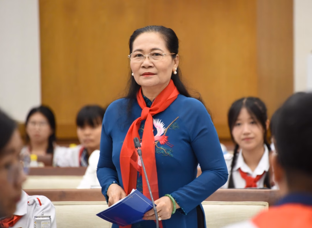 Phó Bí thư Thành ủy Nguyễn Thị Lệ phát biểu Phó Bí thư Thành ủy Nguyễn Thị Lệ phát biểu