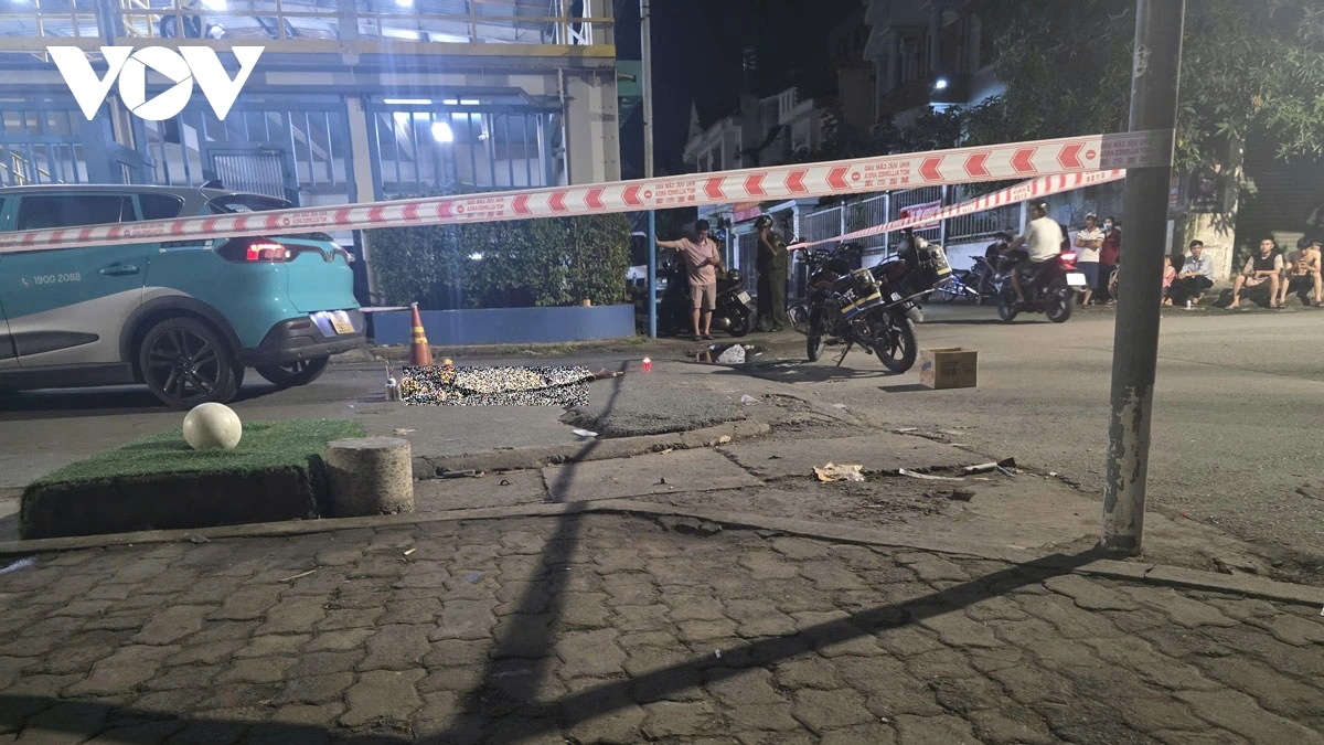 Cơ quan chức năng bảo vệ hiện trường để điều tra làm rõ