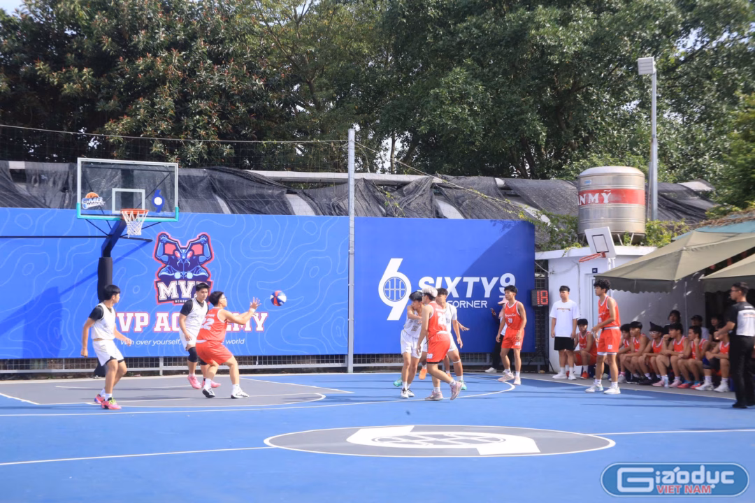 U18 Nam GMB League 2025: Trường THPT Nguyễn Trãi thắng nghẹt thở THPT Kim Liên 24-22