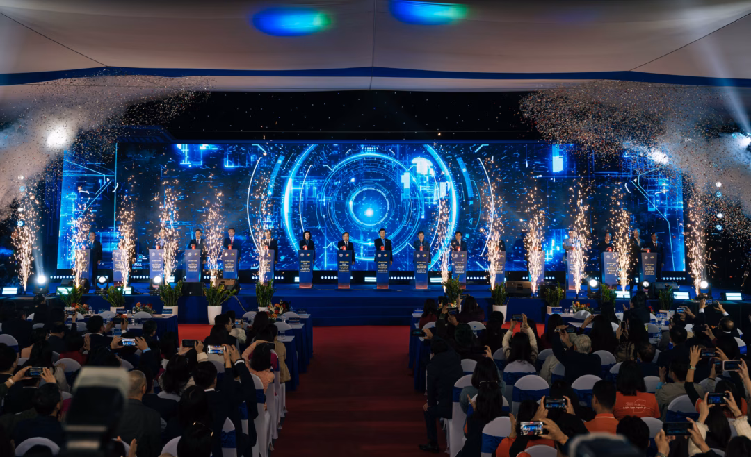 Khởi c&ocirc;ng Khu C&ocirc;ng vi&ecirc;n C&ocirc;ng nghệ số H&agrave; Nội