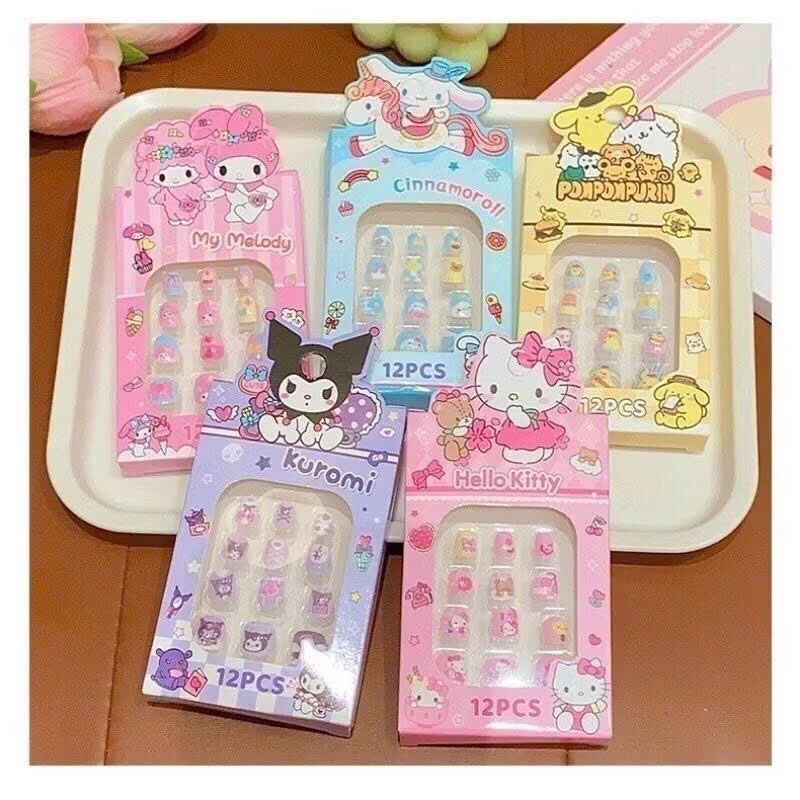 Tôi đã mua móng tay giả cho con gái và đây là những điều tôi ước gì mình biết sớm hơn