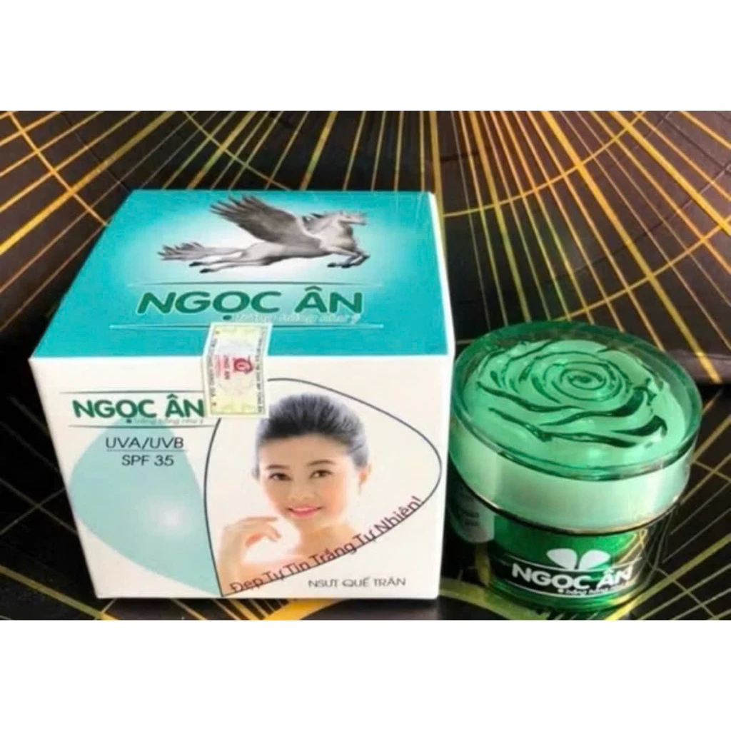Kem Trắng Da Có Thực Sự An Toàn? Tôi Đã Tìm Hiểu và Sử Dụng Kem Ngọc Ân Như Thế Nào
