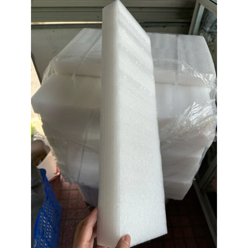 Làm thế nào để cắm hoa tươi sống lâu hơn với xốp dẻo cắm hoa mà không phải ai cũng biết?