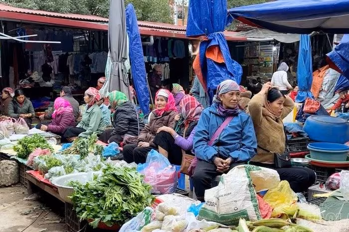 Chợ quê vùng cao những ngày đầu năm