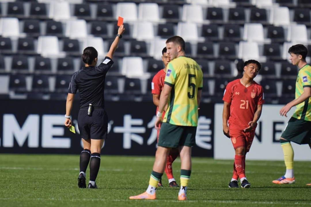 HLV Wang Thawatchai Damrong-Ongtrakul