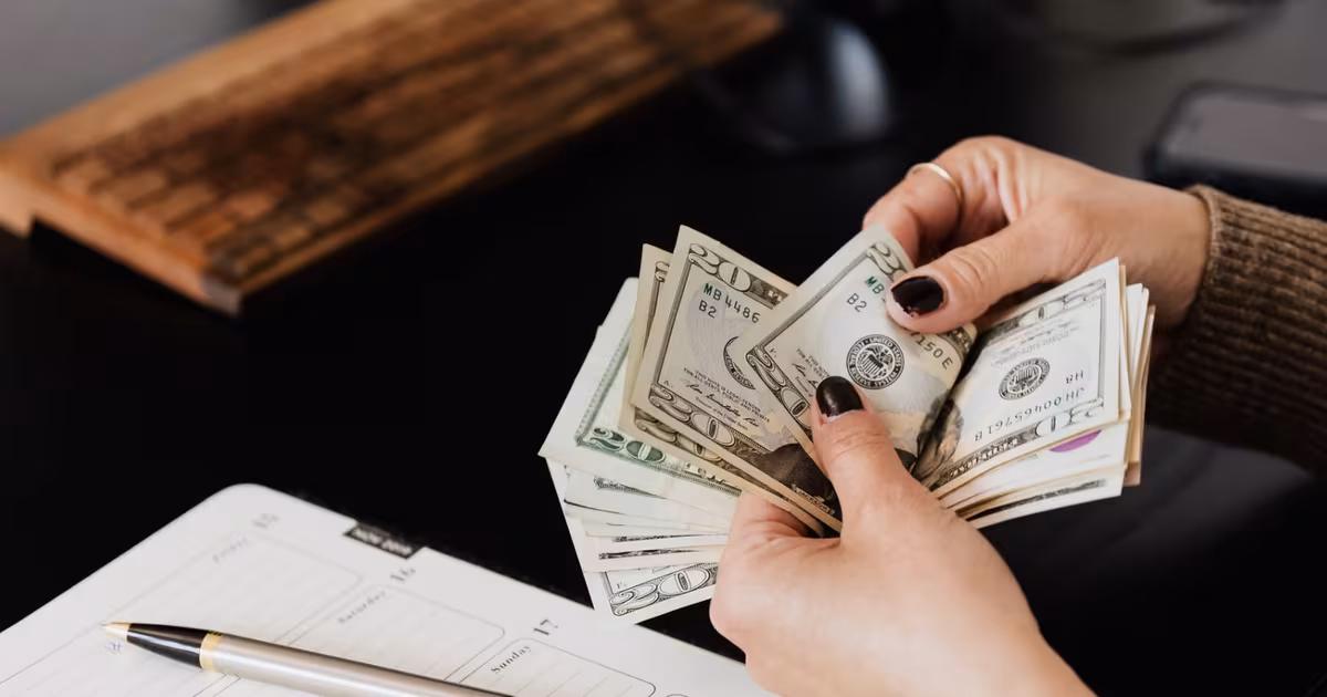 Tại sao tư vấn tài chính cá nhân ở VN chưa cất cánh? – Rào cản & giải pháp