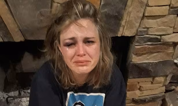 Vụ chồng cũ bạo hành tình dục và màn kịch ‘người hùng’ sau ly hôn