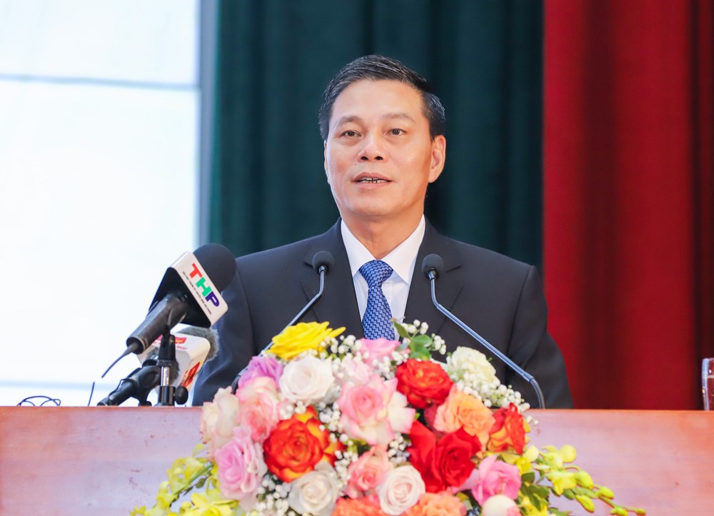 Ông Nguyễn Văn Tùng, Chủ tịch UBND TP.Hải Phòng phát biểu tại Hội nghị