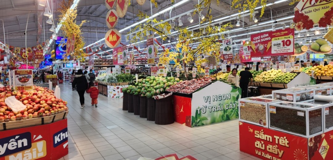Sản phẩm rau, củ, quả đa dạng phong phú. Ảnh: Quỳnh Nga