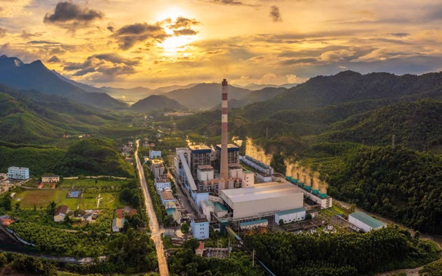 Mảng điện được cơ cấu là lĩnh vực chiến lược Mảng điện được cơ cấu là lĩnh vực chiến lược của TKV trong giai đoạn mới