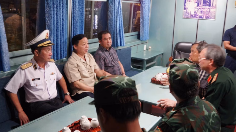 Tổn thương sau thiên tai: Cần hệ thống ‘chữa lành’ cho người dân