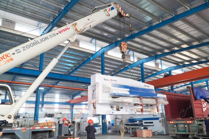 Nh&agrave; m&aacute;y Th&agrave;nh Tiến đầu tư m&aacute;y m&oacute;c hiện đại