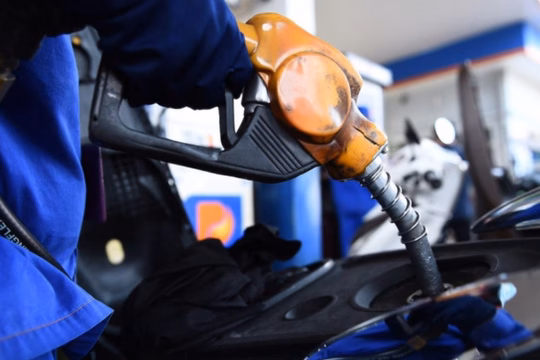 Nguồn nhân lực logistics: Doanh nghiệp và trường học cần ‘sát cánh’ Giá xăng giảm về dưới 20.000 đồng/lít