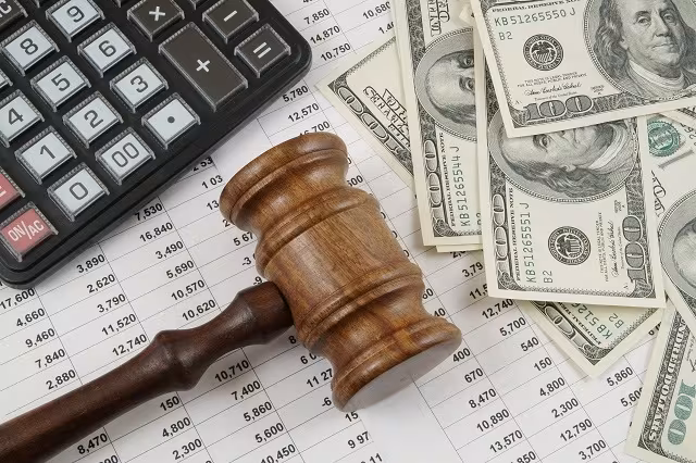 Ba công ty Vietracimex bị phạt 92,5 triệu đồng vì vi phạm công bố thông tin kéo dài