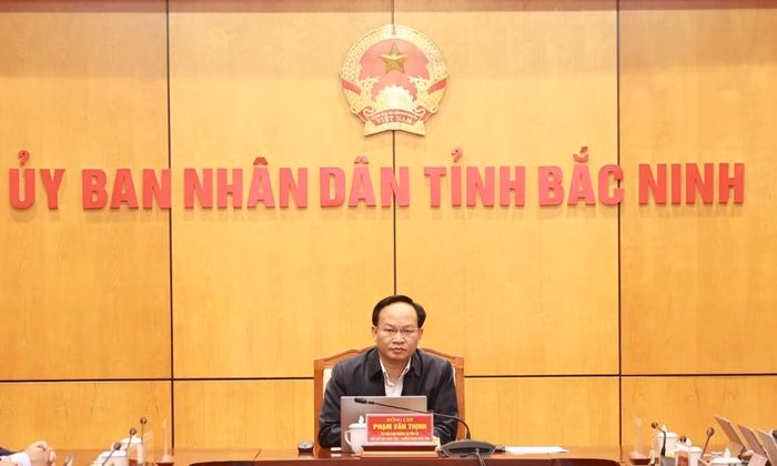 Đồng ch&iacute; Phạm Văn Thịnh chủ tr&igrave; hội nghị tại điểm cầu Bắc Ninh