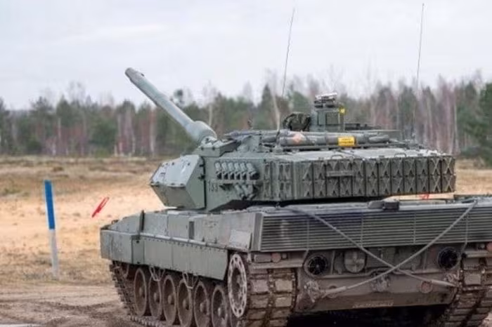 Tây Ban Nha tìm kiếm xe tăng mới thay thế Leopard 2