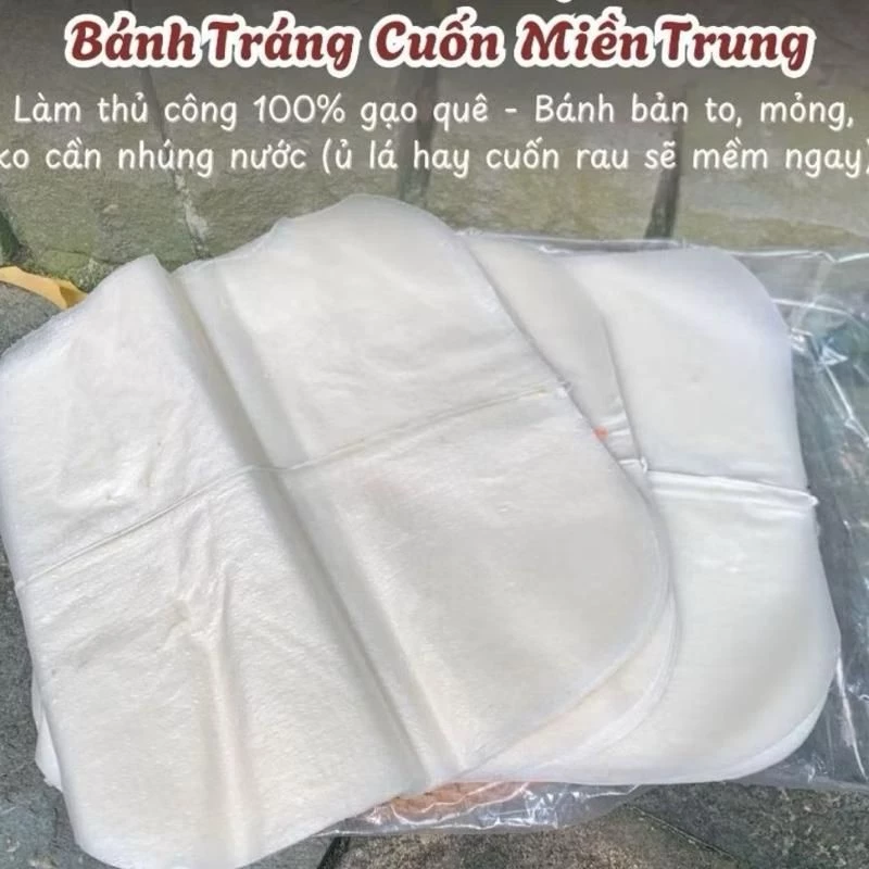 Làm sao để bánh tráng cuốn không bị mềm nhão sau khi chuẩn bị, bí quyết từ người bán đặc sản Huế