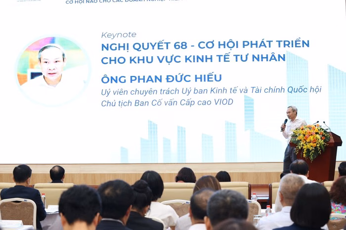 Ông Phan Đức Hiếu, Ủy viên chuyên trách Ủy ban Kinh tế và Tài chính Quốc hội.