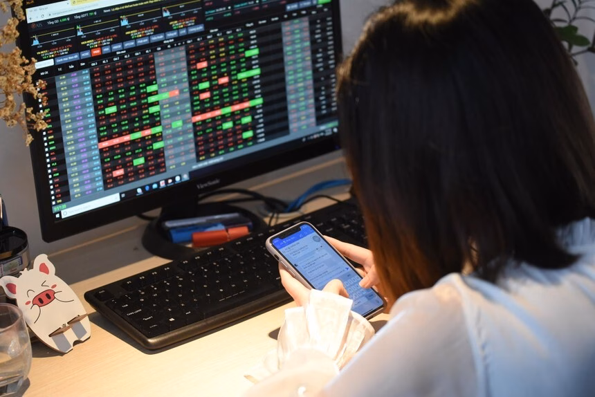 VN-Index tiến sát mốc 1.500 điểm, áp lực chốt lời xuất hiện Ông Nguyễn Anh Khoa
