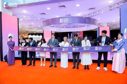 Triển lãm về ngành làm đẹp quy tụ các ngôi sao hàng đầu Hàn Quốc về Việt Nam