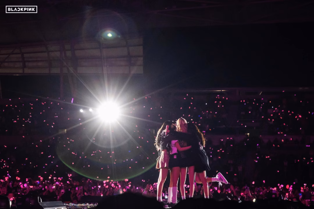 BLACKPINK sẽ phát hành album mới và World Tour trong thời gian tới BLACKPINK sẽ phát hành album mới và World Tour trong thời gian tới